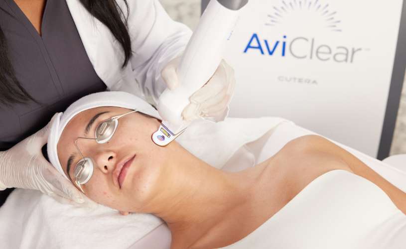 AviClear Behandlung in der Sophienklinik Stuttgart
