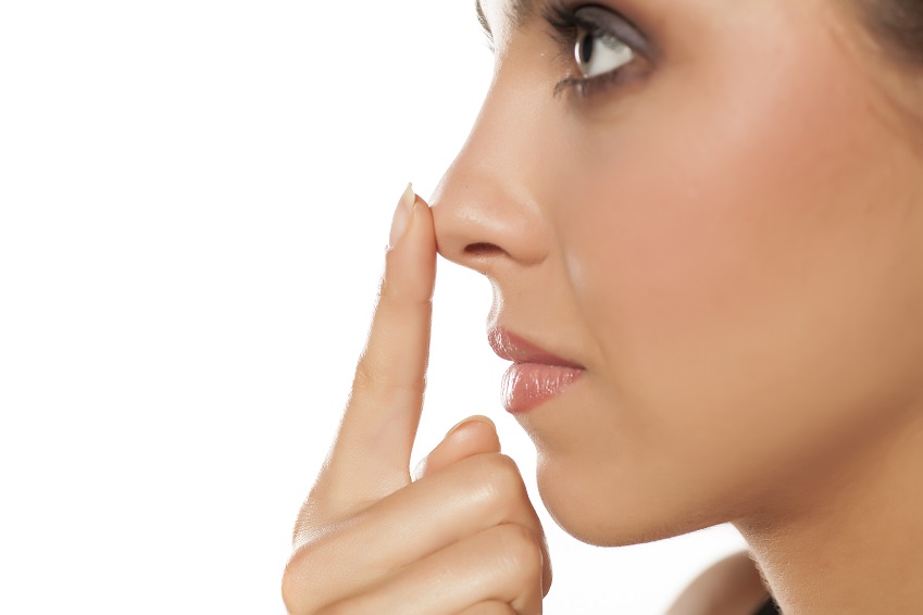 Nasen-OP: Kosten, Ablauf und Methoden der Rhinoplastik